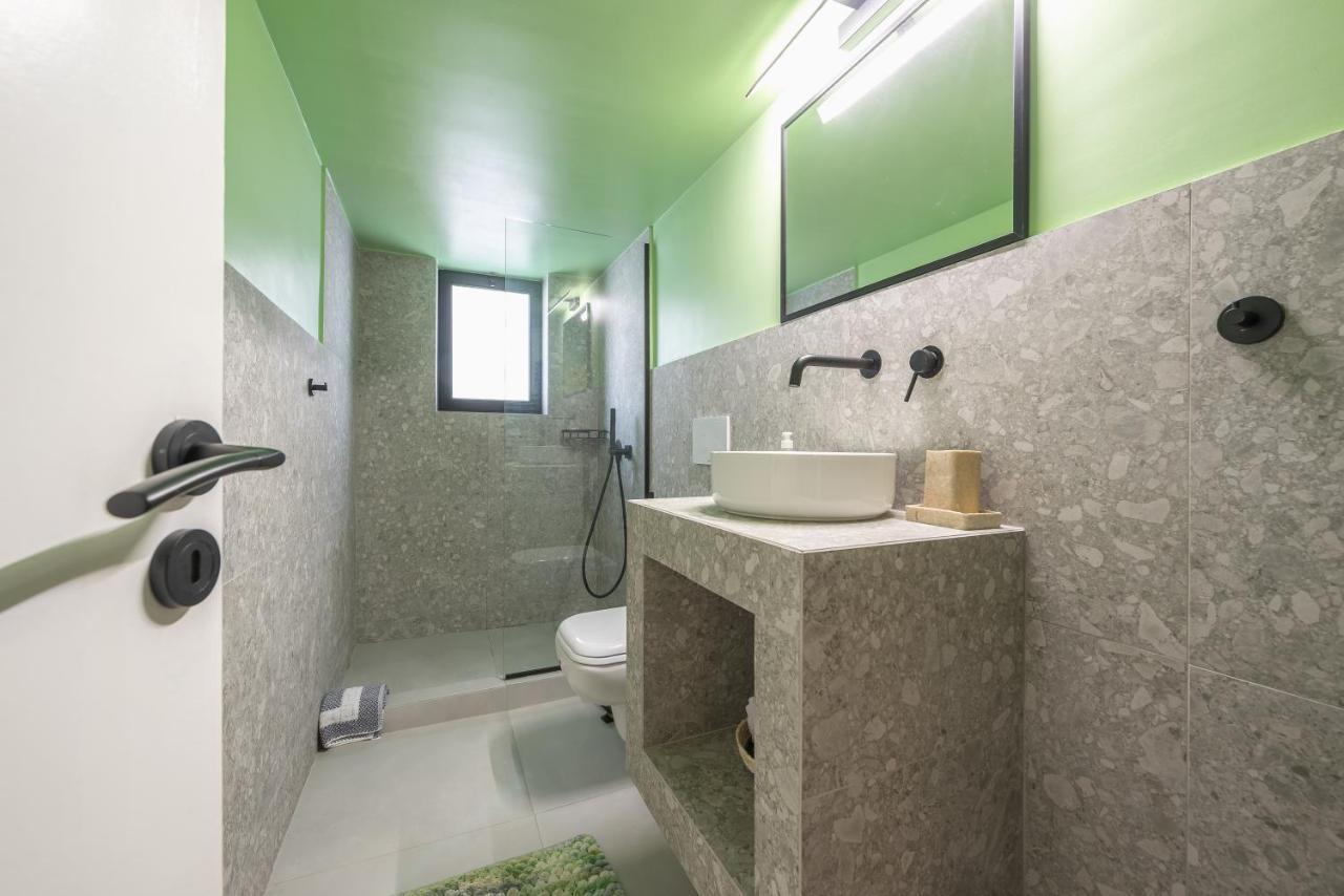Comfy And Modern Apartment Athens Ngoại thất bức ảnh
