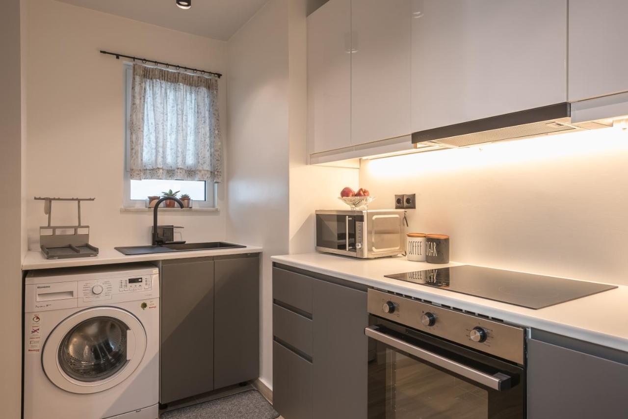 Comfy And Modern Apartment Athens Ngoại thất bức ảnh