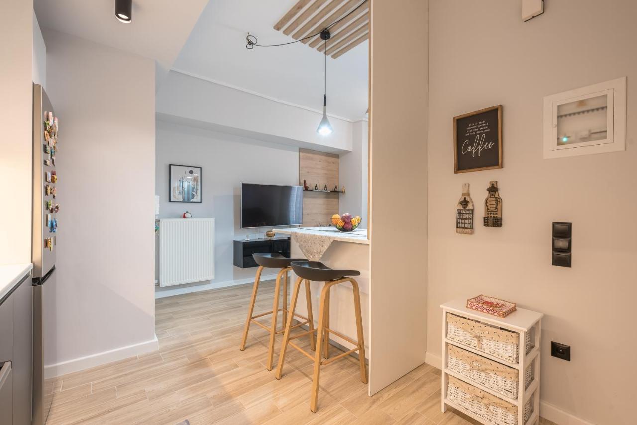 Comfy And Modern Apartment Athens Ngoại thất bức ảnh