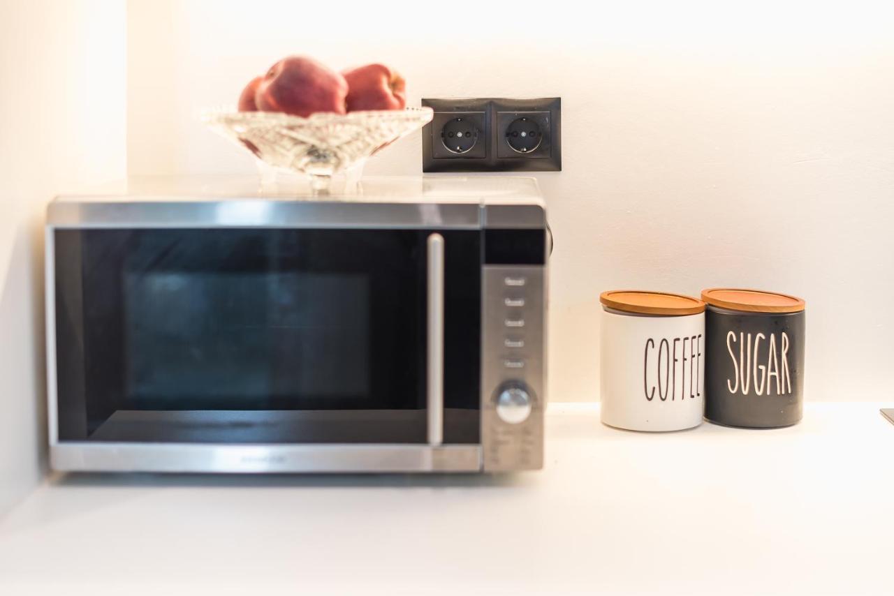 Comfy And Modern Apartment Athens Ngoại thất bức ảnh